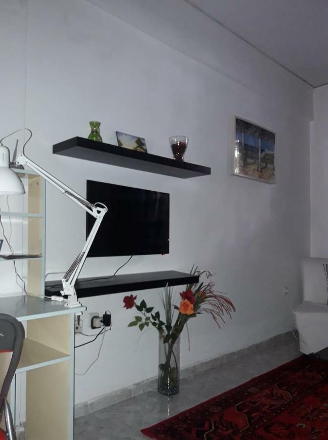 Αnna'S Home!!!Holidays In Beautiful Atena Exterior foto